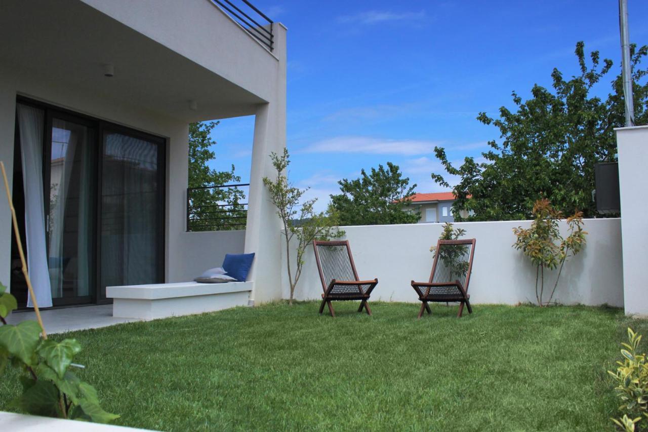 Aella Apartments نيكيتي المظهر الخارجي الصورة