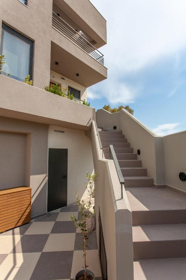 Aella Apartments نيكيتي المظهر الخارجي الصورة